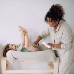 Naïf Billencrème Voor De Gevoelige Huid Met Zink - Parfumvrij - Baby & Kids - 75ml - Met Natuurlijke Ingrediënten 13 Naïf Billencrème Voor De Gevoelige Huid Met Zink - Parfumvrij - Baby & Kids - 75ml - Met Natuurlijke Ingrediënten -Bekend Babyproducten Winkel 1195x1200 14