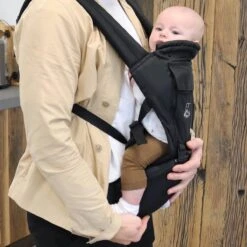 Deryan Pack Luxe Ergonomische Draagzak - Babydrager + Opbergvakjes - Zwart -Bekend Babyproducten Winkel 1200x1200 1126