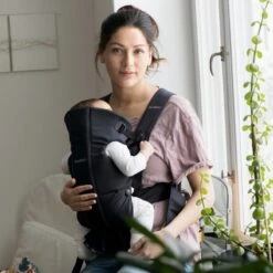 BabyBjörn Draagzak Mini - Cotton - Zwart -Bekend Babyproducten Winkel 1200x1200 1137