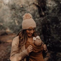 ByKay - Draagzak - Click Carrier Classic - Ribbed Velvet - Mustard Brown 14 ByKay - Draagzak - Click Carrier Classic - Ribbed Velvet - Mustard Brown -Bekend Babyproducten Winkel 1200x1200 1140