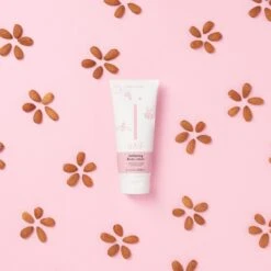 Naïf Verzachtende Bodylotion - Baby En Kids - 200ml – Met Natuurlijke Ingrediënten -Bekend Babyproducten Winkel 1200x1200 1358