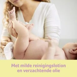 Zwitsal Sensitive Billendoekjes Alcoholvrij - 1539 Doekjes - Voordeelverpakking 18 Zwitsal Sensitive Billendoekjes Alcoholvrij - 1539 Doekjes - Voordeelverpakking -Bekend Babyproducten Winkel 1200x1200 1378