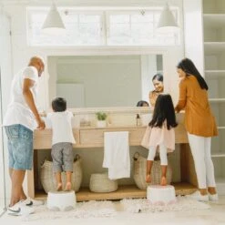 Bumbo Step 'n Potty Powder Blue -Toilet Trainer- Brilverkleiner Met Opstapje -Toilet Bril Zitje - 3 In 1 WC Potje - WC Verkleiner - WC Zindelijkheids Training Voor Jongens/Meisjes - Urinoirs Voor Kind/Peuter Van 2 Tot 7 Jaar - Wit Met Blauw -Bekend Babyproducten Winkel 1200x1200 1533