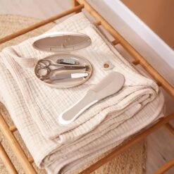 Bébé-Jou Baby Manicureset Taupe -Bekend Babyproducten Winkel 1200x1200 1751