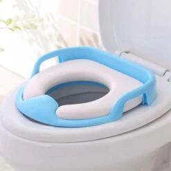 Universele Toiletbril Met Handvaten Voor Kinderen | Kinder Toiletzitje Toiletstoel | WC-bril Verkleiner Voor Peuters En Kleuters | Blauw LB-A23 10 Universele Toiletbril Met Handvaten Voor Kinderen | Kinder Toiletzitje Toiletstoel | WC-bril Verkleiner Voor Peuters En Kleuters | Blauw LB-A23 -Bekend Babyproducten Winkel 1200x1200 1915