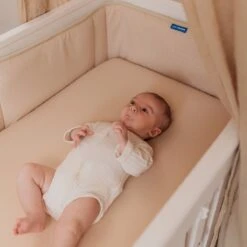 AeroSleep® Bedomrander - Almond 13 AeroSleep® Bedomrander - Almond -Bekend Babyproducten Winkel 1200x1200 2176
