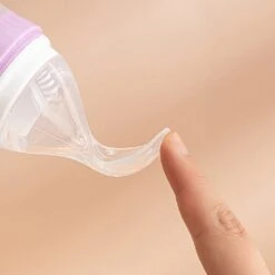 Baby Knijpfles - Baby Knijpfles Met Lepel - 90ml - Blauw - Feeding Spoon - Flesje Met Lepel - Knijpfles - Silicone - Babyfles - Roze -Bekend Babyproducten Winkel 1200x1200 30