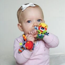 Playgro Pols- En Voetrammelaarset Zebra & Giraf - Set Van 4 Stuks, 2 Polsbandjes En 2 Rammelsokjes -Bekend Babyproducten Winkel 1200x1200 486