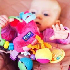 Playgro Clip Clop Rammelaar - Roze - Activiteitenspeeltje - Kraamkado -Bekend Babyproducten Winkel 1200x1200 509