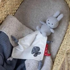 Nijntje - Knuffeldoekje - Fun At Sea -Bekend Babyproducten Winkel 1200x1200 532