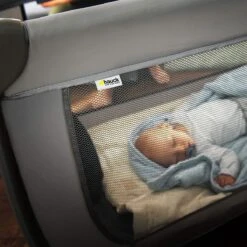 Hauck Dream N Play Plus Campingbedje Set - Met Matras En Muggennet - Grijs -Bekend Babyproducten Winkel 1200x1200 964