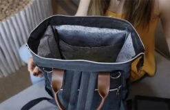 Periwinkle - Luiertassen - Waterproof Baby Verzorgingstas - Baby Rugzak - Luiertas - Verzorgingstas - Linnen - Bordeaux -Bekend Babyproducten Winkel 1200x772 10