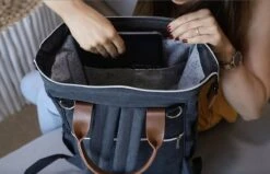 Periwinkle - Luiertassen - Waterproof Baby Verzorgingstas - Baby Rugzak - Luiertas - Verzorgingstas - Linnen - Bordeaux -Bekend Babyproducten Winkel 1200x772 13