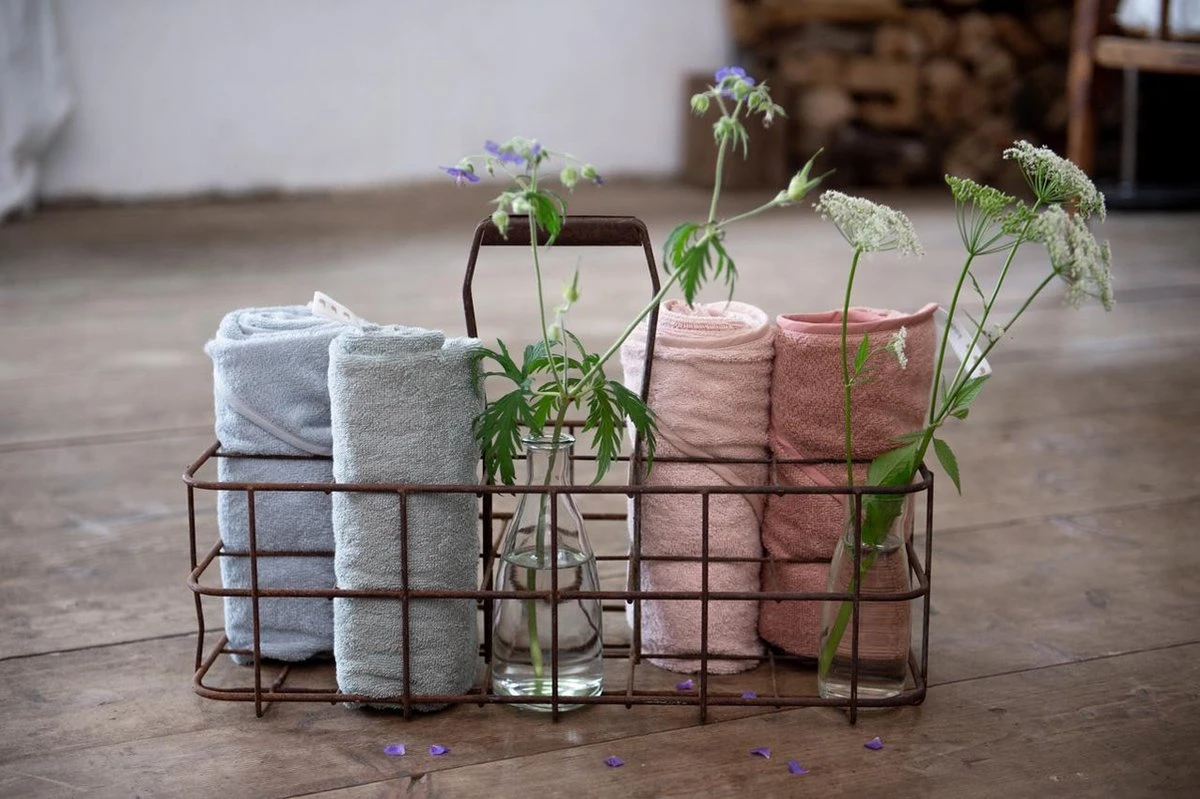 Koeka Baby Badcape Dijon Daily - 100x100cm - Lichtroze 10 Koeka Baby Badcape Dijon Daily - 100x100cm - Lichtroze - Afbeelding 8