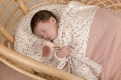 Little Dutch Ledikantdeken Flowers & Butterflies -Bekend Babyproducten Winkel 1200x800 550