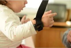 Veiligheidstuigje Babyjem Zwart -Bekend Babyproducten Winkel 1200x813 5