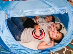 Deryan Peuter Luxe Campingbedje – Inclusief Zelfopblaasbare Matras - Blue -Bekend Babyproducten Winkel 1200x894 2