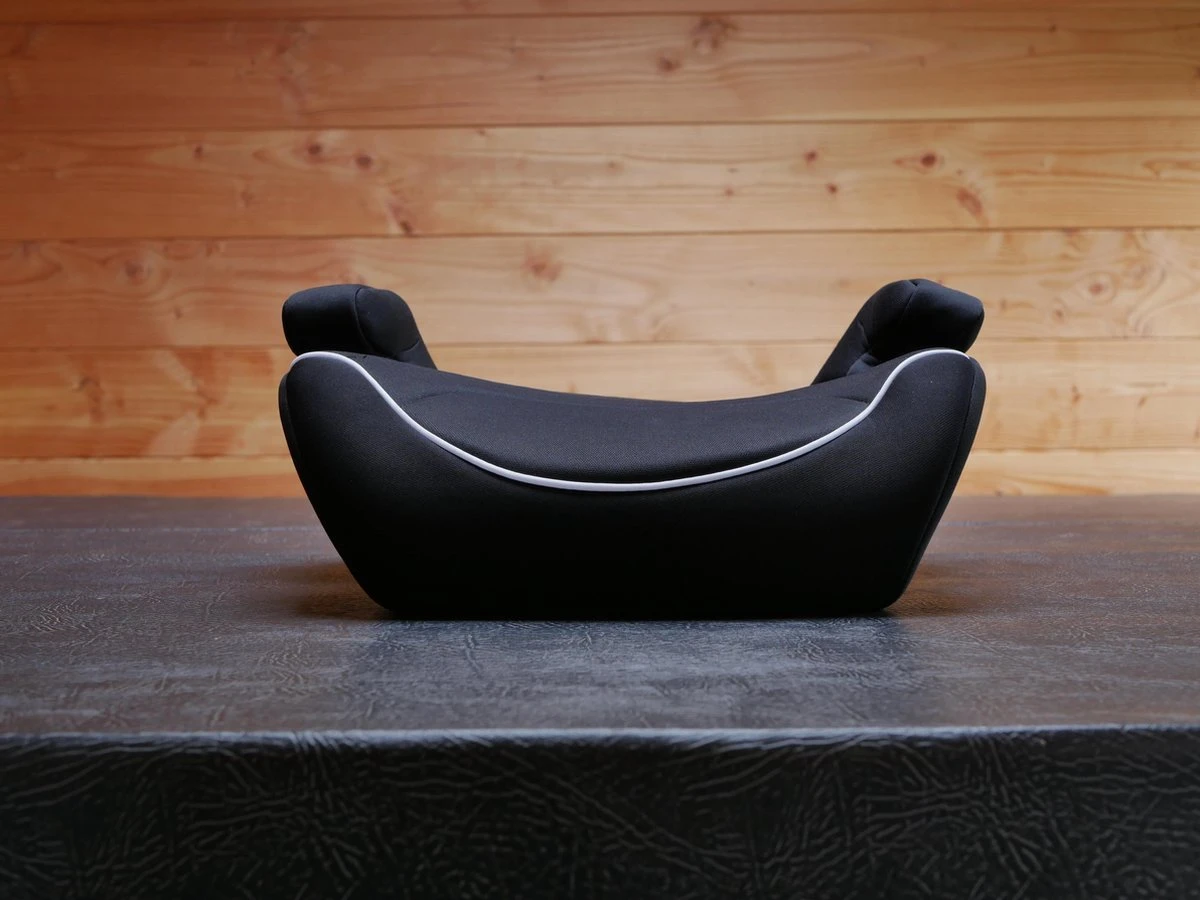 Zitverhoger Auto - Stoelverhoger - Autostoel - Booster - Zwart 13 Zitverhoger Auto - Stoelverhoger - Autostoel - Booster - Zwart - Afbeelding 11