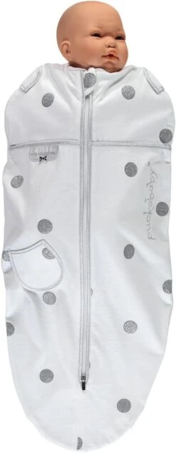Puckababy Inbakerslaapzak Original Mini - 3-6 Maanden - White Dotty -Bekend Babyproducten Winkel 467x1200 4