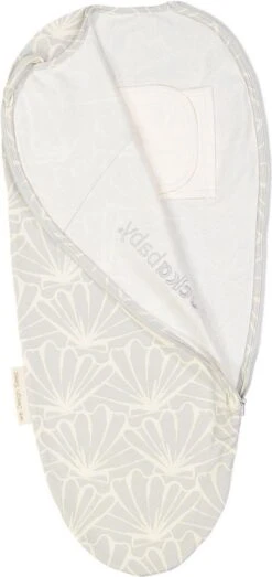 Puckababy Inbakerslaapzak Original Piep 0-3 Maanden -Seashell Stone 11 Puckababy Inbakerslaapzak Original Piep 0-3 Maanden -Seashell Stone -Bekend Babyproducten Winkel 567x1200 1