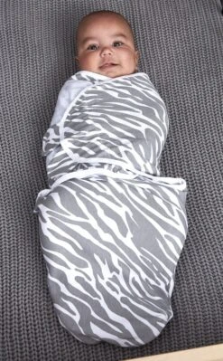 Meyco Herringbone Velvet Wiegdeken - Grijs - 75x100cm -Bekend Babyproducten Winkel 742x1200 2