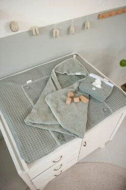 Koeka Omslagdoek Baby Teddy Vik - Groen 19 Koeka Omslagdoek Baby Teddy Vik - Groen -Bekend Babyproducten Winkel 799x1200 113