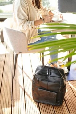 Little Company Luiertas - Santiago Zwart -Bekend Babyproducten Winkel 799x1200 21