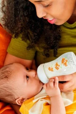 Philips Avent Natural Babyfles - SCF070/20 Babyfles (1m+) Voor Langzame Toevoer - 1x -Bekend Babyproducten Winkel 799x1200 3