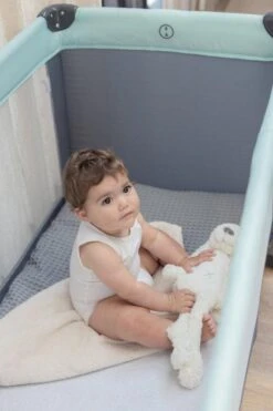 Qute Campingbed Q-sleep Mint/Antra -Bekend Babyproducten Winkel 799x1200 41