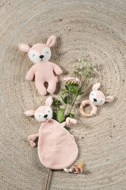 Jollein Knuffeldoekje Deer - Pale Pink -Bekend Babyproducten Winkel 800x1200 154