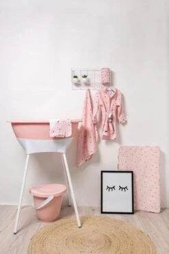LUMA Bad- En Verzorgingsset - Cloud Pink -Bekend Babyproducten Winkel 800x1200 165