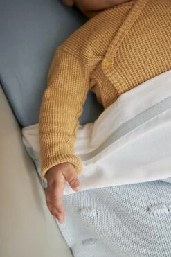 Meyco Bies Wieglaken - Light Blue - 75x100cm -Bekend Babyproducten Winkel 800x1200 389