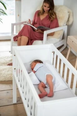 Doomoo Basics Baby Sleep - Zijligkussen -Bekend Babyproducten Winkel 800x1200 409