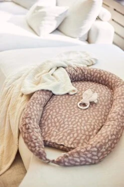 Jollein Babynest Meadow 90x52cm - Chestnut -Bekend Babyproducten Winkel 800x1200 415