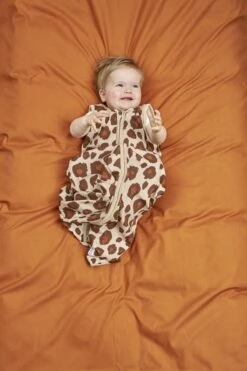 Meyco Uni Dekbedovertrek Peuter - Camel/Warm Sand - 120x150cm -Bekend Babyproducten Winkel 800x1200 423