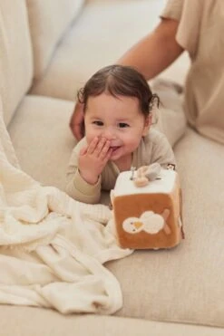 Jollein Activiteitenkubus - Spring Garden -Bekend Babyproducten Winkel 800x1200 84