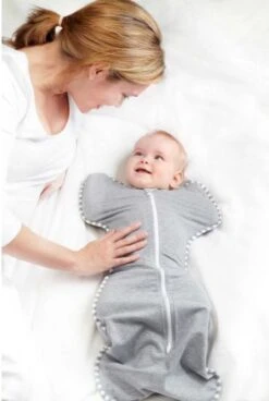 Love To Dream™ Babyslaapzak Swaddle Up™ - Inbakeren - Baby 0-3 Maanden - 3.5-6 Kg - All Season - Grijs -Bekend Babyproducten Winkel 805x1200 5