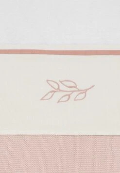 Jollein Baby Laken Ledikant 120x150cm Meadow - Rosewood -Bekend Babyproducten Winkel 830x1200 79