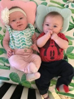 Baby IQ Orthopedisch Baby Hoofdkussen – Traagschuim – Tegen Plat Achterhoofd – Baby Kussen Plat Hoofd - Kraamcadeau – Blauw – Incl Gratis Bandana Slabber -Bekend Babyproducten Winkel 900x1200 70