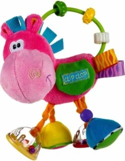 Playgro Clip Clop Rammelaar - Roze - Activiteitenspeeltje - Kraamkado -Bekend Babyproducten Winkel 931x1200 1