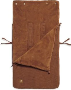 Jollein Voetenzak Voor Autostoel & Kinderwagen - Basic Knit - Caramel -Bekend Babyproducten Winkel 948x1200 1