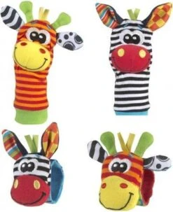 Playgro Pols- En Voetrammelaarset Zebra & Giraf - Set Van 4 Stuks, 2 Polsbandjes En 2 Rammelsokjes -Bekend Babyproducten Winkel 977x1200 1