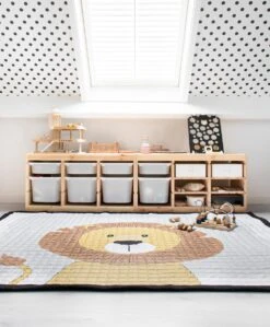 Love By Lily - Groot Speelkleed - Mr. Chairman Lion - 200x150cm -Bekend Babyproducten Winkel 992x1200